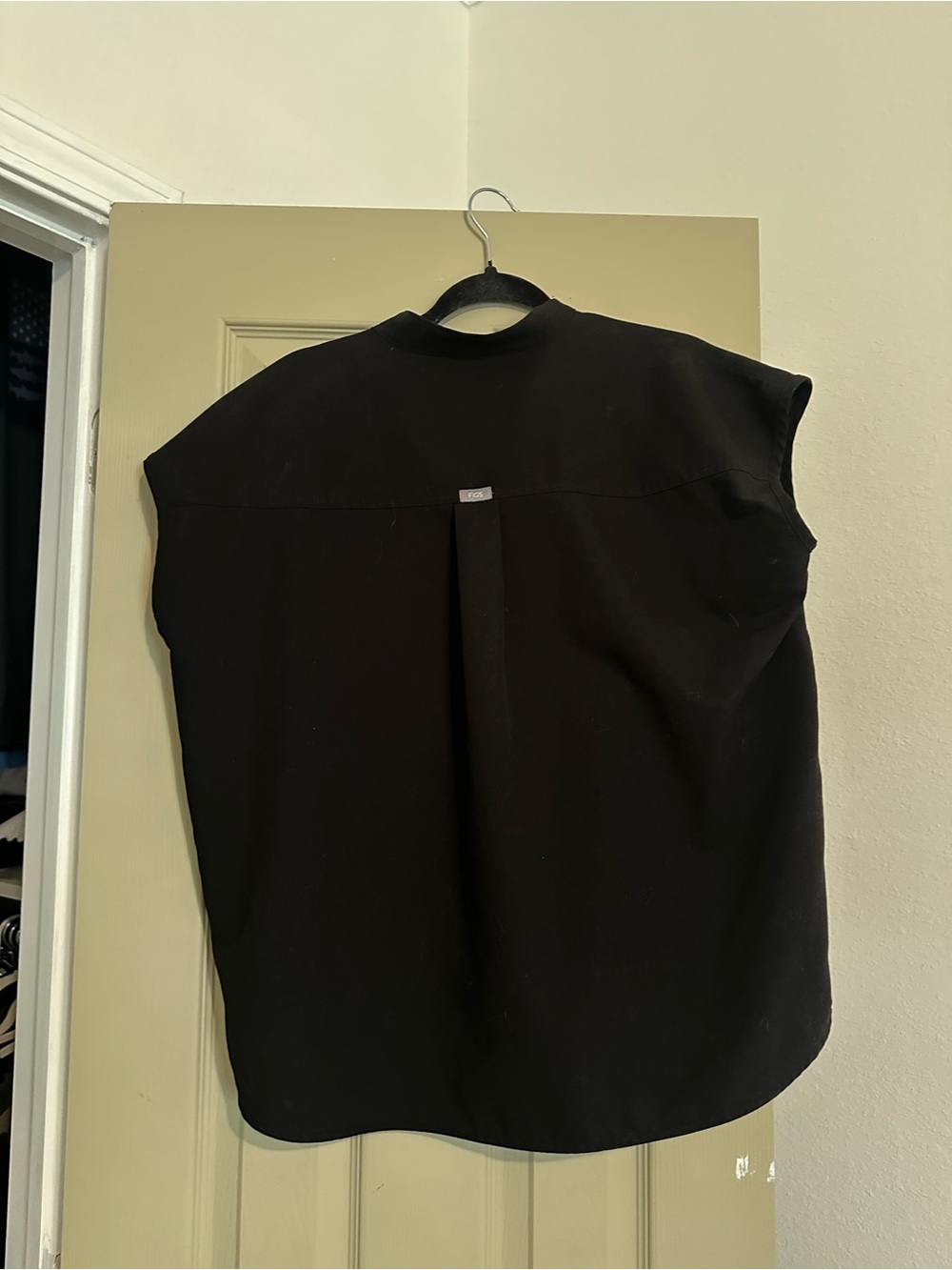 Figs Rafaela Oversized Top - Picture 2 of 4